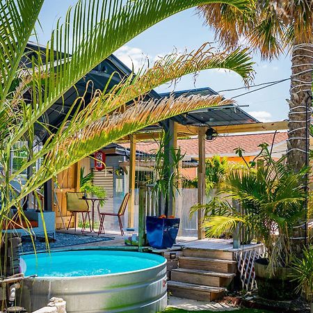 World Solo Travel'S Welcomed At St Pete Home Αγία Πετρούπολη Εξωτερικό φωτογραφία