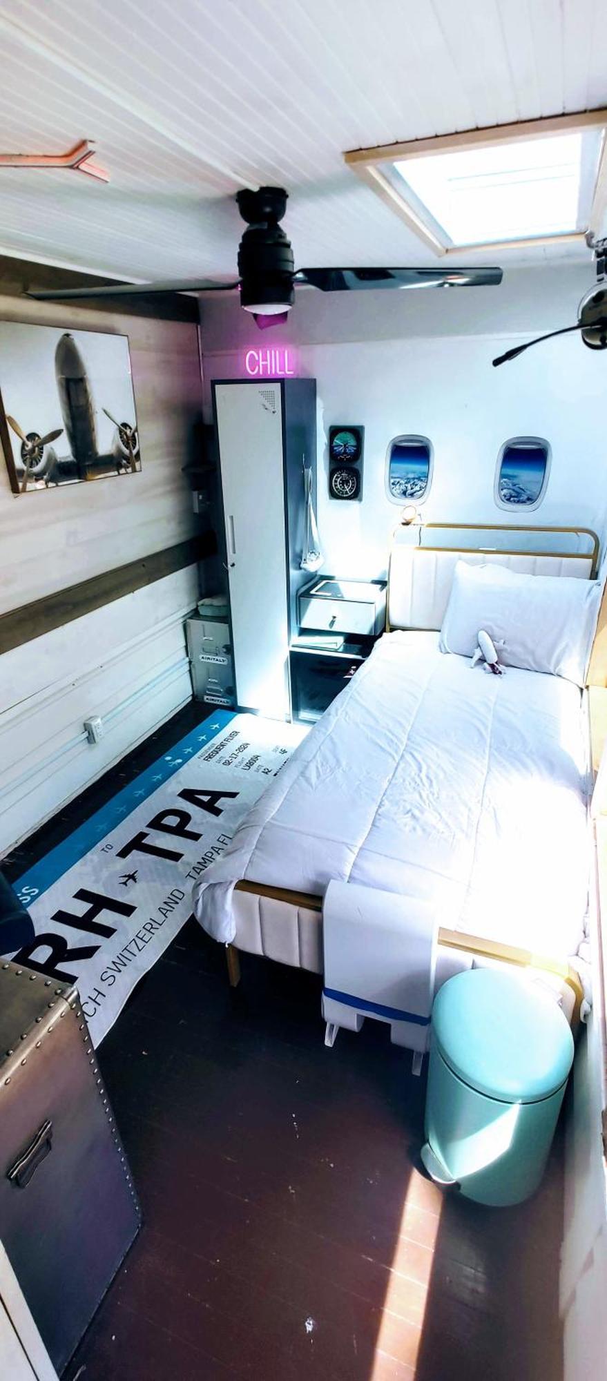 World Solo Travel'S Welcomed At St Pete Home Αγία Πετρούπολη Εξωτερικό φωτογραφία